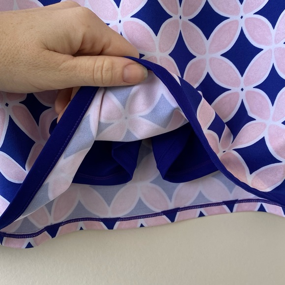 CROWN & IVY • Preppy Blue and a pink Geometric Skort size Large - Picture 9 of 13
